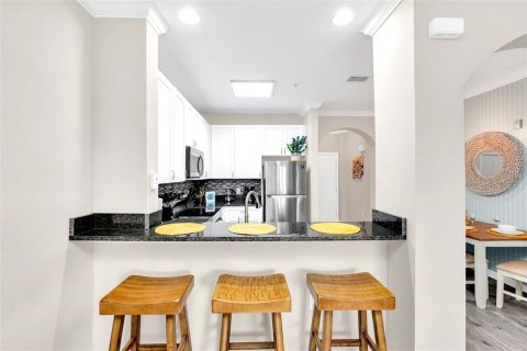 Condo in Winter Garden, Florida, 3 bedrooms  № 2394048 - photo 6