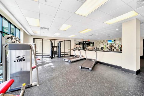 Condo in Winter Garden, Florida, 3 bedrooms  № 2394048 - photo 26