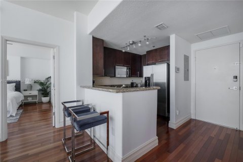 Copropriété à louer à Miami Beach, Floride: 1 chambre, 76.09 m2 № 2253402 - photo 13