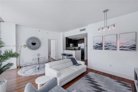 Copropriété à louer à Miami Beach, Floride: 1 chambre, 76.09 m2 № 2253402 - photo 9