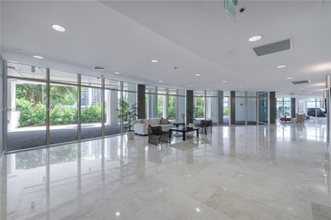 Copropriété à louer à Miami Beach, Floride: 1 chambre, 76.09 m2 № 2253402 - photo 28