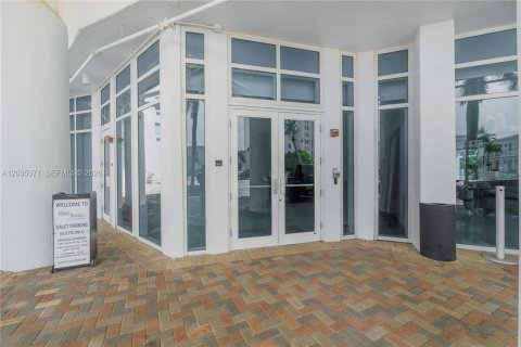 Copropriété à louer à Miami Beach, Floride: 1 chambre, 76.09 m2 № 2253402 - photo 7