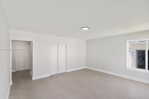 Купить виллу или дом в Холливуд, Флорида 3 спальни, 206.34м2, № 2034553 - фото 18