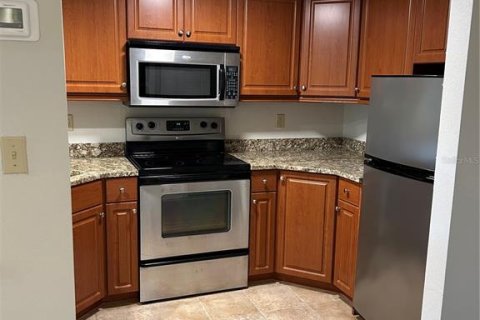Condo in Palm Harbor, Florida, 1 bedroom  № 1883020 - photo 5