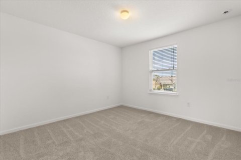 House in Winter Garden, Florida 4 bedrooms, 287.16 sq.m. № 1781369 - photo 17