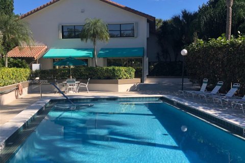 Townhouse in Miami, Florida 3 bedrooms, 169.55 sq.m. № 2000820 - photo 25