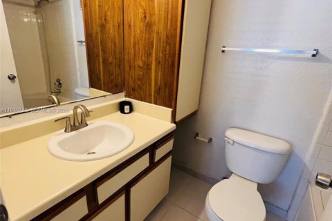 Снять в аренду кондоминиум в Майами, Флорида 2 спальни, 87.98м2, № 1989494 - фото 14