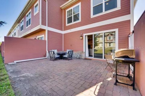Adosado en venta en Kissimmee, Florida, 5 dormitorios, 201.51 m2 № 1918565 - foto 3
