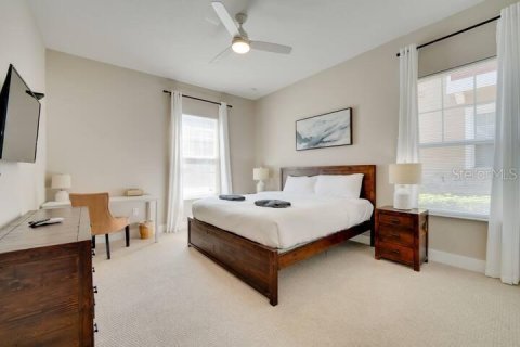 Adosado en venta en Kissimmee, Florida, 5 dormitorios, 201.51 m2 № 1918565 - foto 26