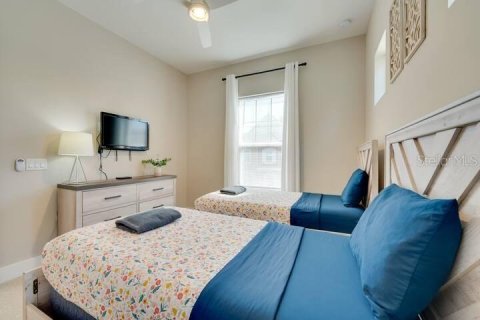 Adosado en venta en Kissimmee, Florida, 5 dormitorios, 201.51 m2 № 1918565 - foto 29