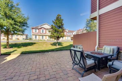 Adosado en venta en Kissimmee, Florida, 5 dormitorios, 201.51 m2 № 1918565 - foto 4