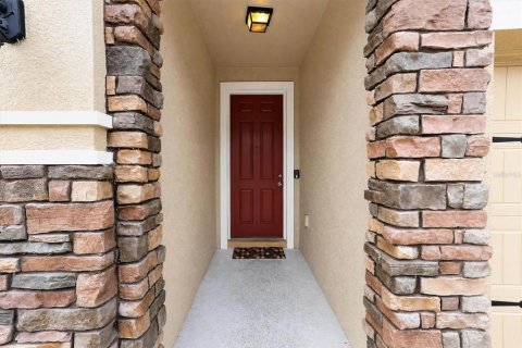 Touwnhouse à vendre à Kissimmee, Floride: 3 chambres, 187.29 m2 № 2284459 - photo 6