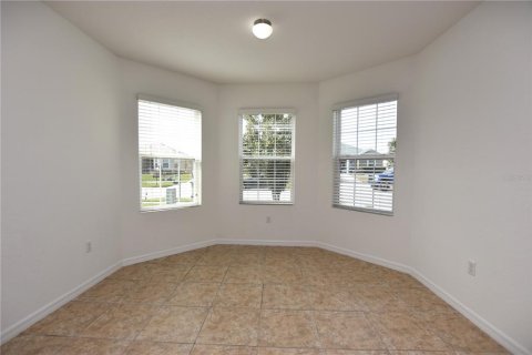 Casa en venta en Winter Haven, Florida, 3 dormitorios, 162.67 m2 № 1914980 - foto 6