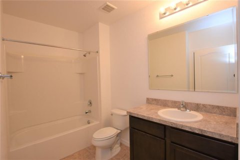 Casa en venta en Winter Haven, Florida, 3 dormitorios, 162.67 m2 № 1914980 - foto 25
