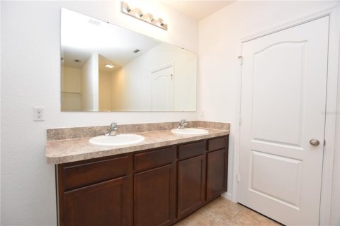 Casa en venta en Winter Haven, Florida, 3 dormitorios, 162.67 m2 № 1914980 - foto 20