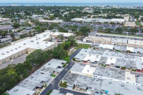 Casa en venta en Largo, Florida, 2 dormitorios, 95.13 m2 № 2299366 - foto 28
