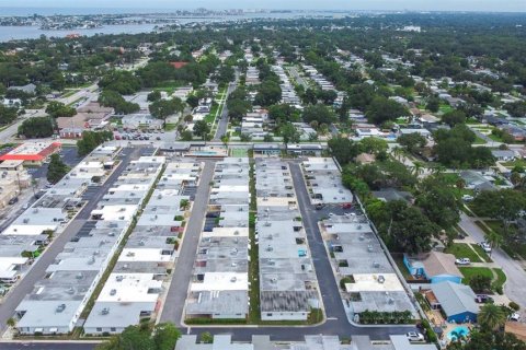 Casa en venta en Largo, Florida, 2 dormitorios, 95.13 m2 № 2299366 - foto 27
