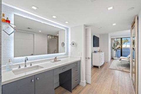 Condo in Boca Raton, Florida, 3 bedrooms  № 2399622 - photo 24