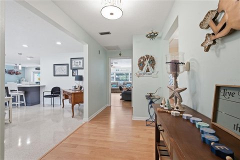 Villa ou maison à vendre à Saint Petersburg, Floride: 3 chambres, 192.77 m2 № 2415526 - photo 5