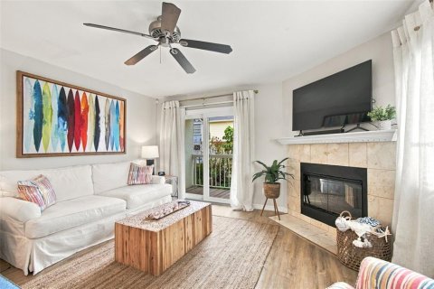 Touwnhouse à vendre à Tierra Verde, Floride: 3 chambres, 147.25 m2 № 2407076 - photo 5