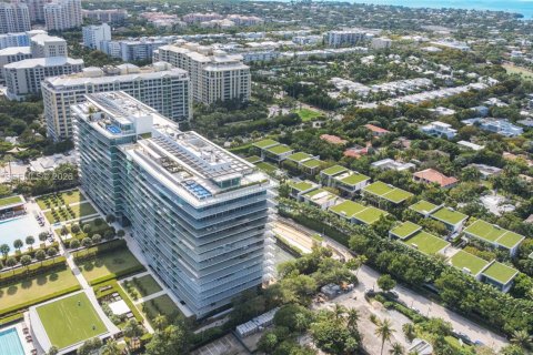 Condominio en alquiler en Key Biscayne, Florida, 4 dormitorios, 312.99 m2 № 2023407 - foto 28