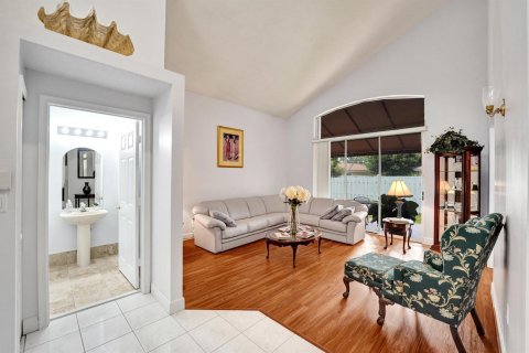 Villa ou maison à vendre à Miramar, Floride: 4 chambres, 242.29 m2 № 2087158 - photo 11