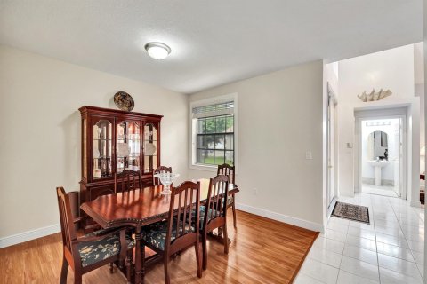Villa ou maison à vendre à Miramar, Floride: 4 chambres, 242.29 m2 № 2087158 - photo 16