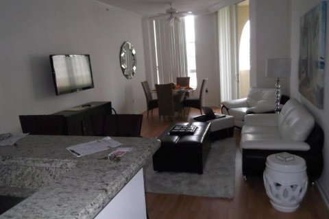 Condo in Fort Lauderdale, Florida, 1 bedroom  № 2193293 - photo 3