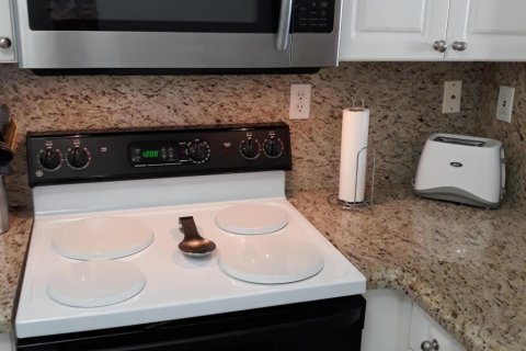 Condo in Fort Lauderdale, Florida, 1 bedroom  № 2193293 - photo 12