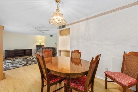 Condominio en venta en Ocala, Florida, 2 dormitorios, 105.72 m2 № 2213274 - foto 10