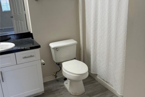 Снять в аренду квартиру в Пемброк-Пайнс, Флорида 1 спальня, 64.1м2, № 2002538 - фото 10