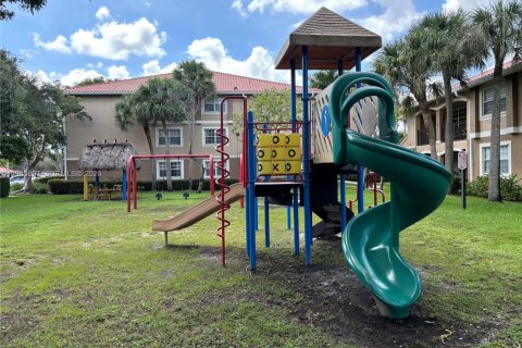 Снять в аренду квартиру в Пемброк-Пайнс, Флорида 1 спальня, 64.1м2, № 2002538 - фото 17