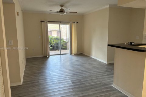Снять в аренду квартиру в Пемброк-Пайнс, Флорида 1 спальня, 64.1м2, № 2002538 - фото 2