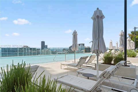 Copropriété à louer à Miami, Floride: 2 chambres, 136.94 m2 № 2055217 - photo 29
