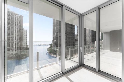 Copropriété à louer à Miami, Floride: 2 chambres, 136.94 m2 № 2055217 - photo 24