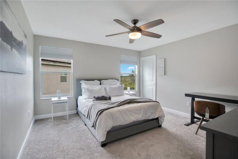 Casa en venta en Orlando, Florida, 5 dormitorios, 367.52 m2 № 1901843 - foto 29