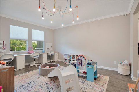 Casa en venta en Orlando, Florida, 5 dormitorios, 367.52 m2 № 1901843 - foto 19