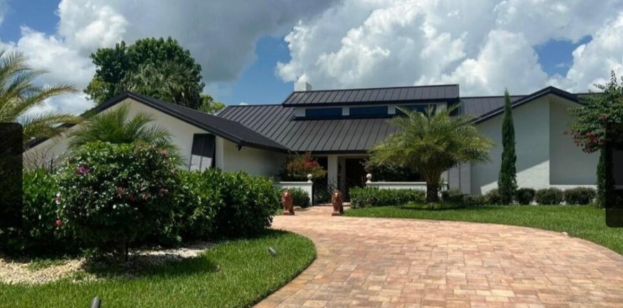 Villa ou maison à Stuart, Floride 3 chambres, 306.21 m2 № 2268266