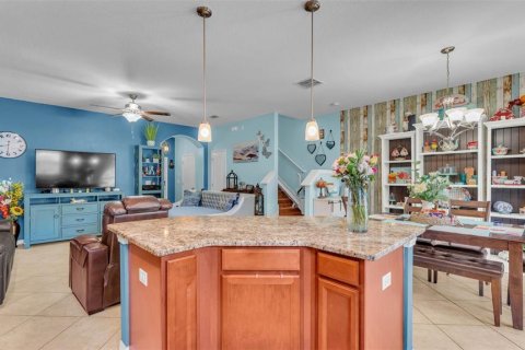 Townhouse in Lakeland, Florida 3 bedrooms, 132.66 sq.m. № 1737188 - photo 13