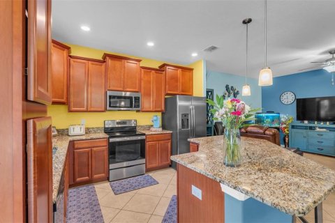 Townhouse in Lakeland, Florida 3 bedrooms, 132.66 sq.m. № 1737188 - photo 12