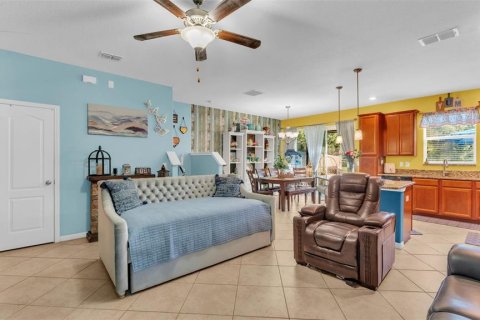 Townhouse in Lakeland, Florida 3 bedrooms, 132.66 sq.m. № 1737188 - photo 8