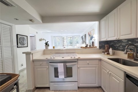 Copropriété à louer à Aventura, Floride: 1 chambre, 68.84 m2 № 1997428 - photo 7