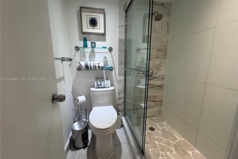 Copropriété à louer à Aventura, Floride: 1 chambre, 68.84 m2 № 1997428 - photo 26