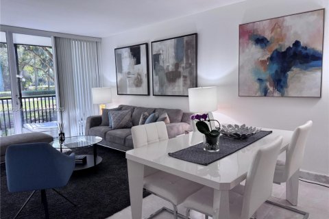 Copropriété à louer à Aventura, Floride: 1 chambre, 68.84 m2 № 1997428 - photo 14