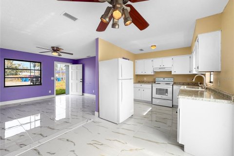 Villa ou maison à vendre à Fort Meade, Floride: 3 chambres, 93.92 m2 № 1911358 - photo 11