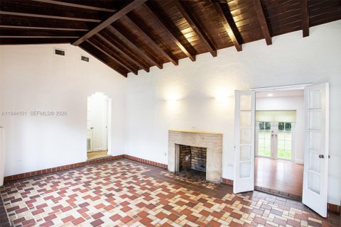 Casa en venta en Miami, Florida, 3 dormitorios, 107.4 m2 № 2000883 - foto 4