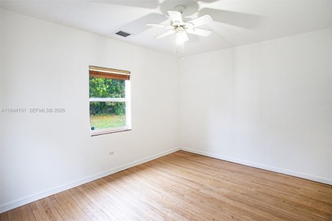 Casa en venta en Miami, Florida, 3 dormitorios, 107.4 m2 № 2000883 - foto 23