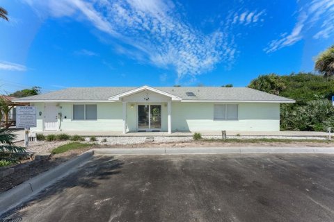 Hôtel, hôtellerie à vendre à New Smyrna Beach, Floride: 633.87 m2 № 2238463 - photo 8