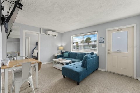Hôtel, hôtellerie à vendre à New Smyrna Beach, Floride: 633.87 m2 № 2238463 - photo 22