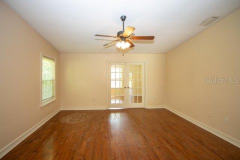 House in Leesburg, Florida 3 bedrooms, 208.47 sq.m. № 1902006 - photo 13
